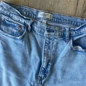 Abercrombie & Fitch the ankle straight ultra high rise